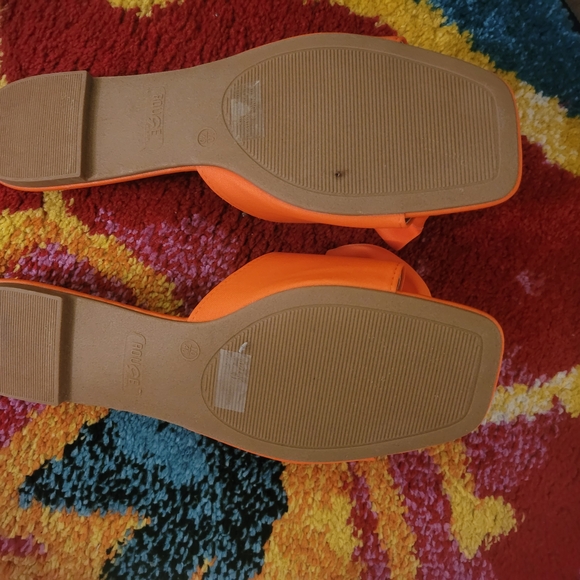 Two Pairs of Women's Orange and White Floral Slide Sandals By Nude - Picture 4 of 5